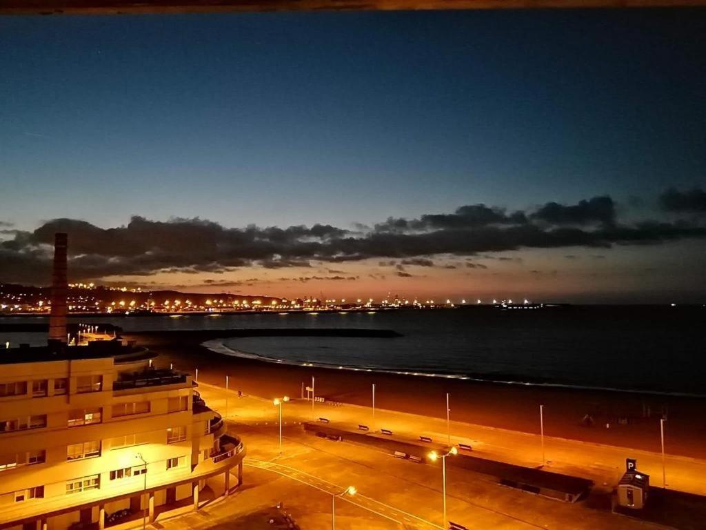El Sexto De La Playa + Parking Gratis Apartment Gijón Exterior foto